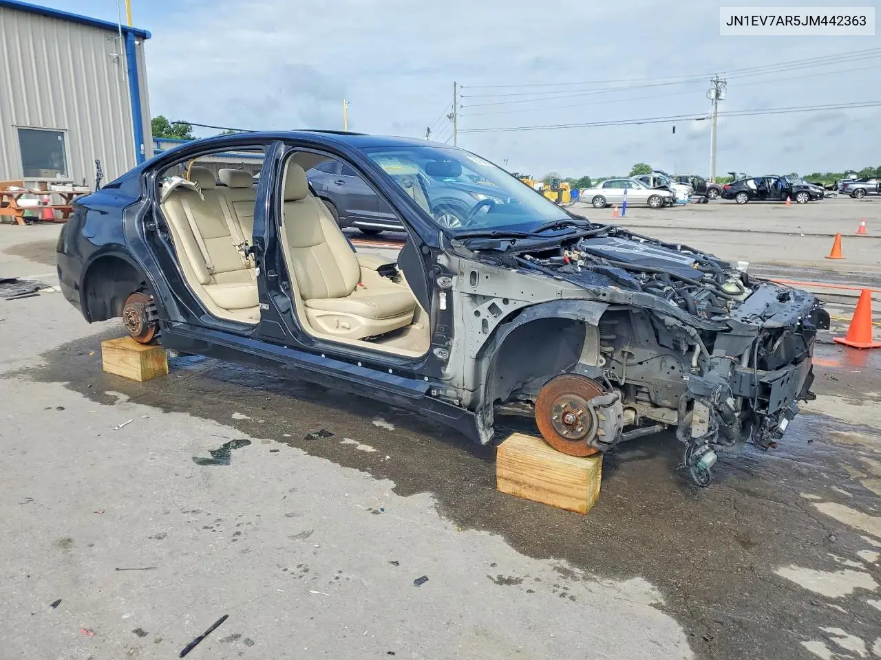 Vehicle view 4