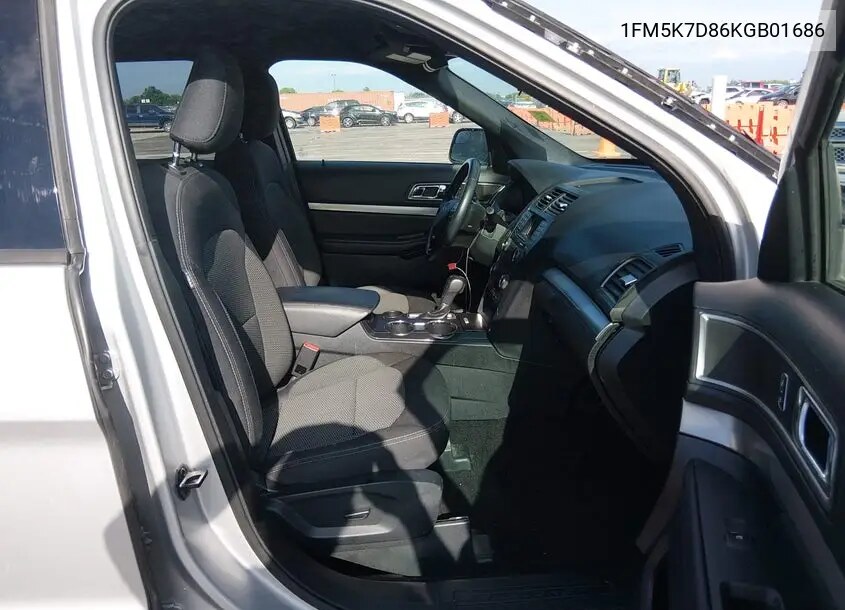 Vehicle view 5