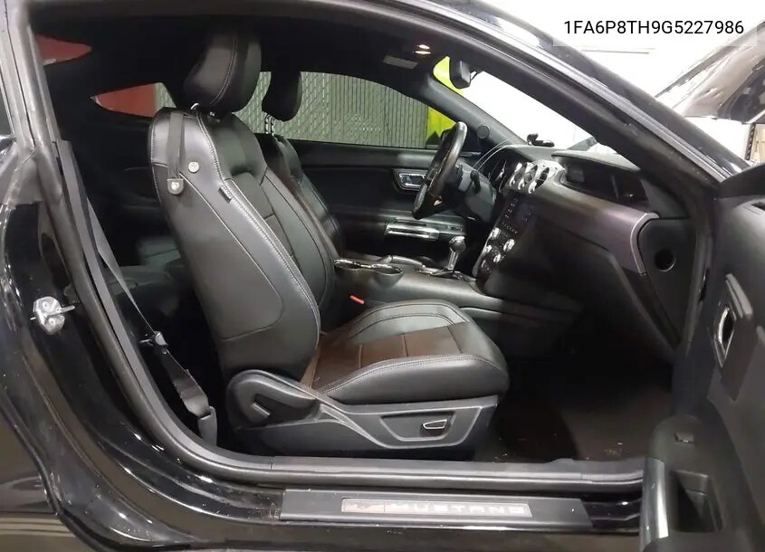 Vehicle view 5