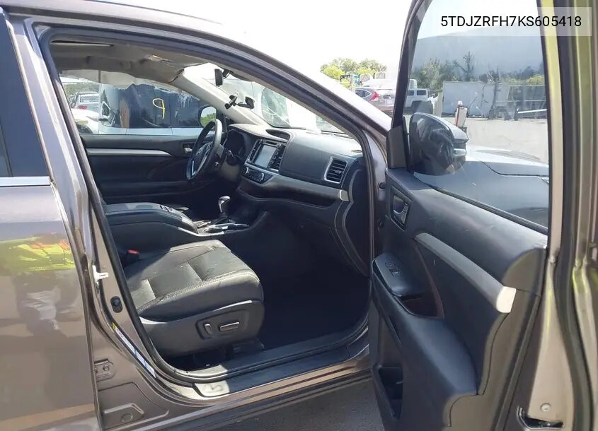 Vehicle view 5